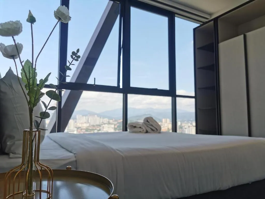 Scarletz Suites Klcc Kuala Lumpur By Okidoki Homes 0*,