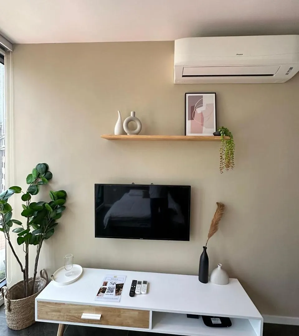 Scarletz Suites Klcc Kuala Lumpur By Okidoki Homes 马来西亚