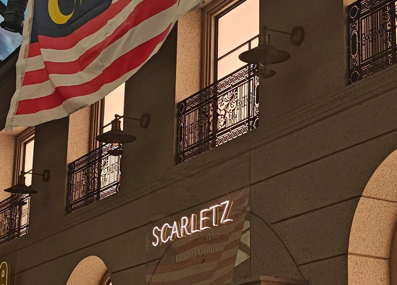 Scarletz Suites Klcc Kuala Lumpur By Okidoki Homes
