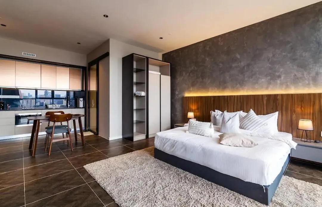 Scarletz Suites Klcc Kuala Lumpur By Okidoki Homes 0*,