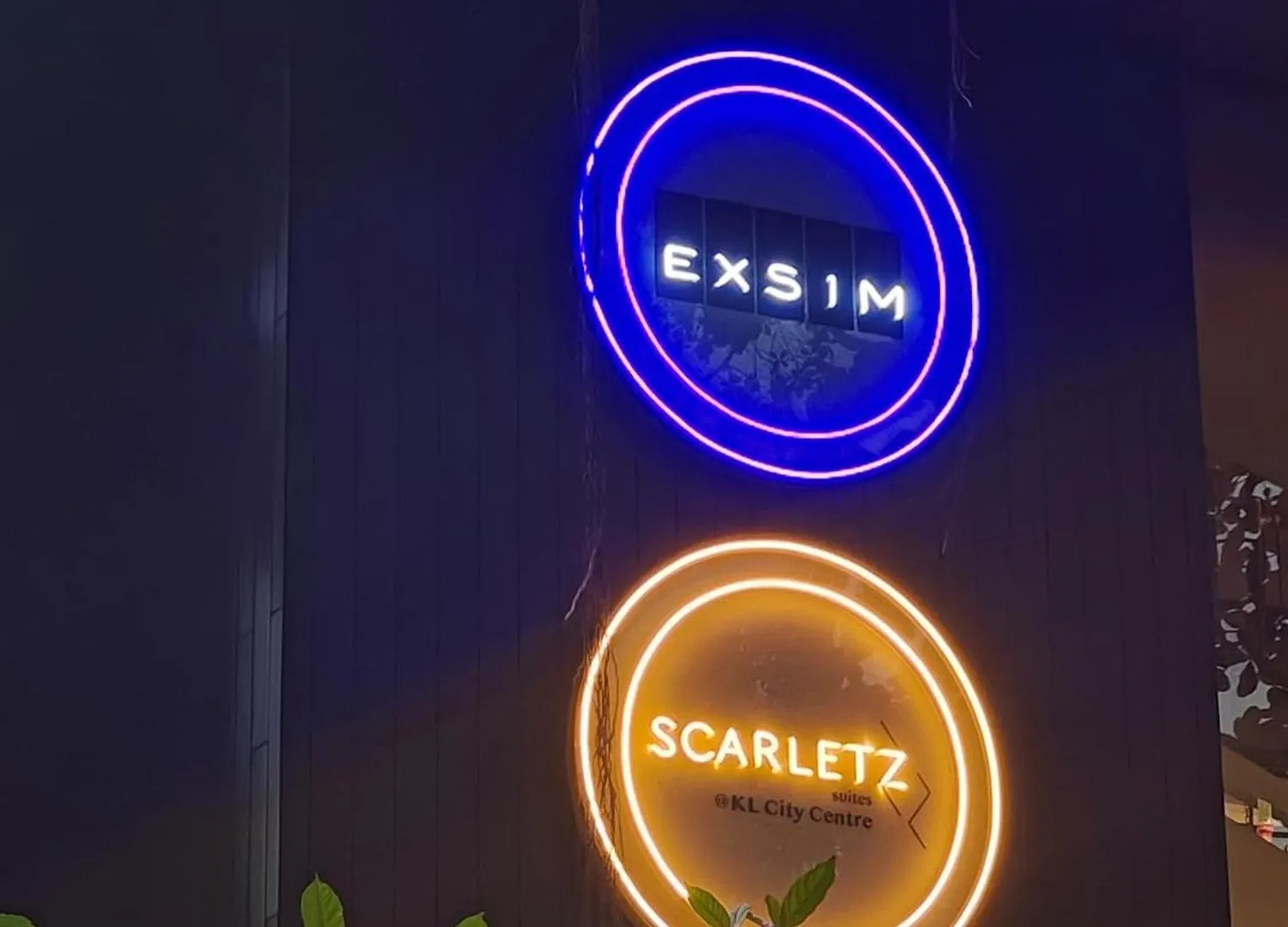 Lägenhet Scarletz Suites Klcc Kuala Lumpur By Okidoki Homes