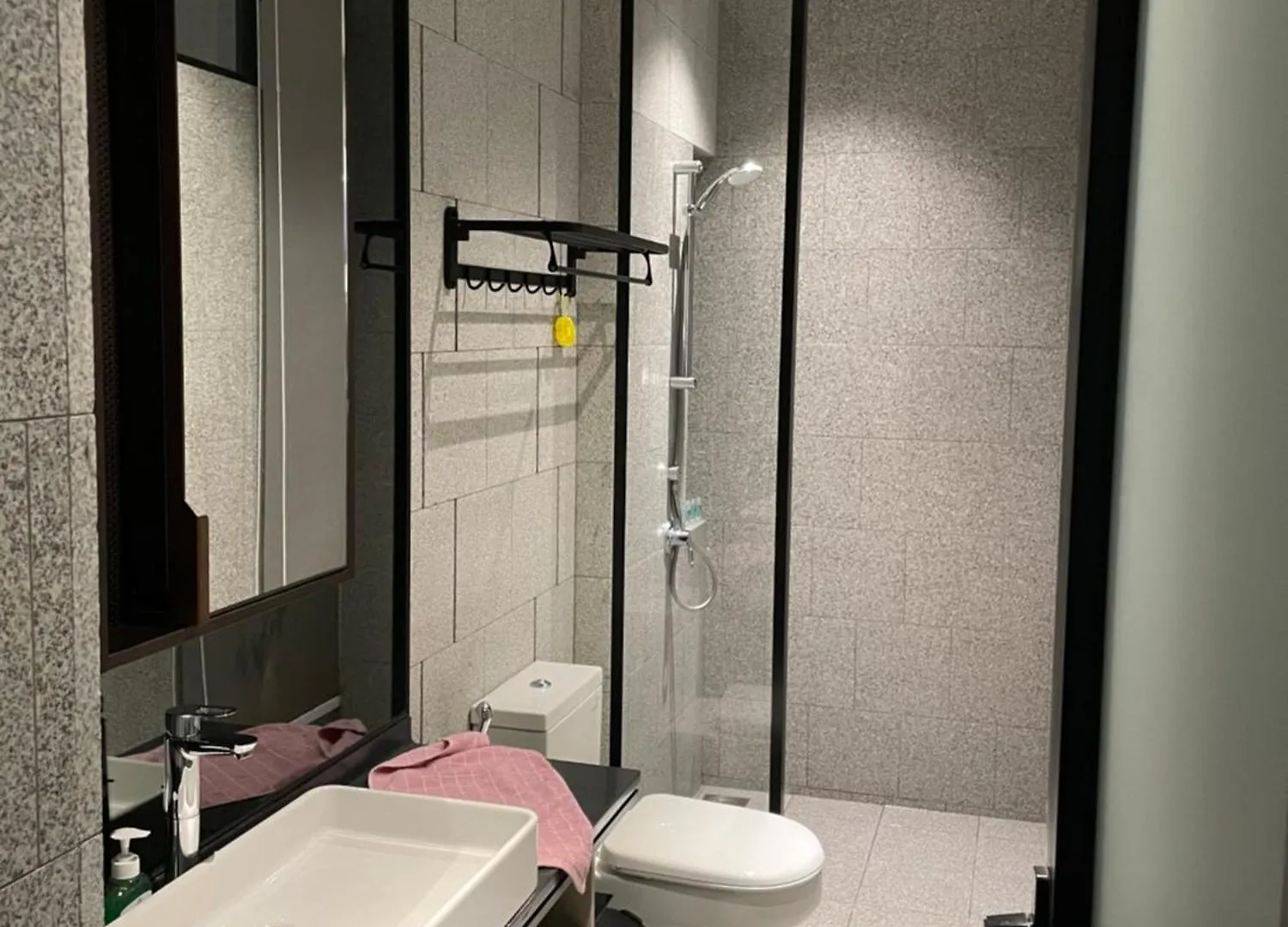 Scarletz Suites Klcc Kuala Lumpur By Okidoki Homes