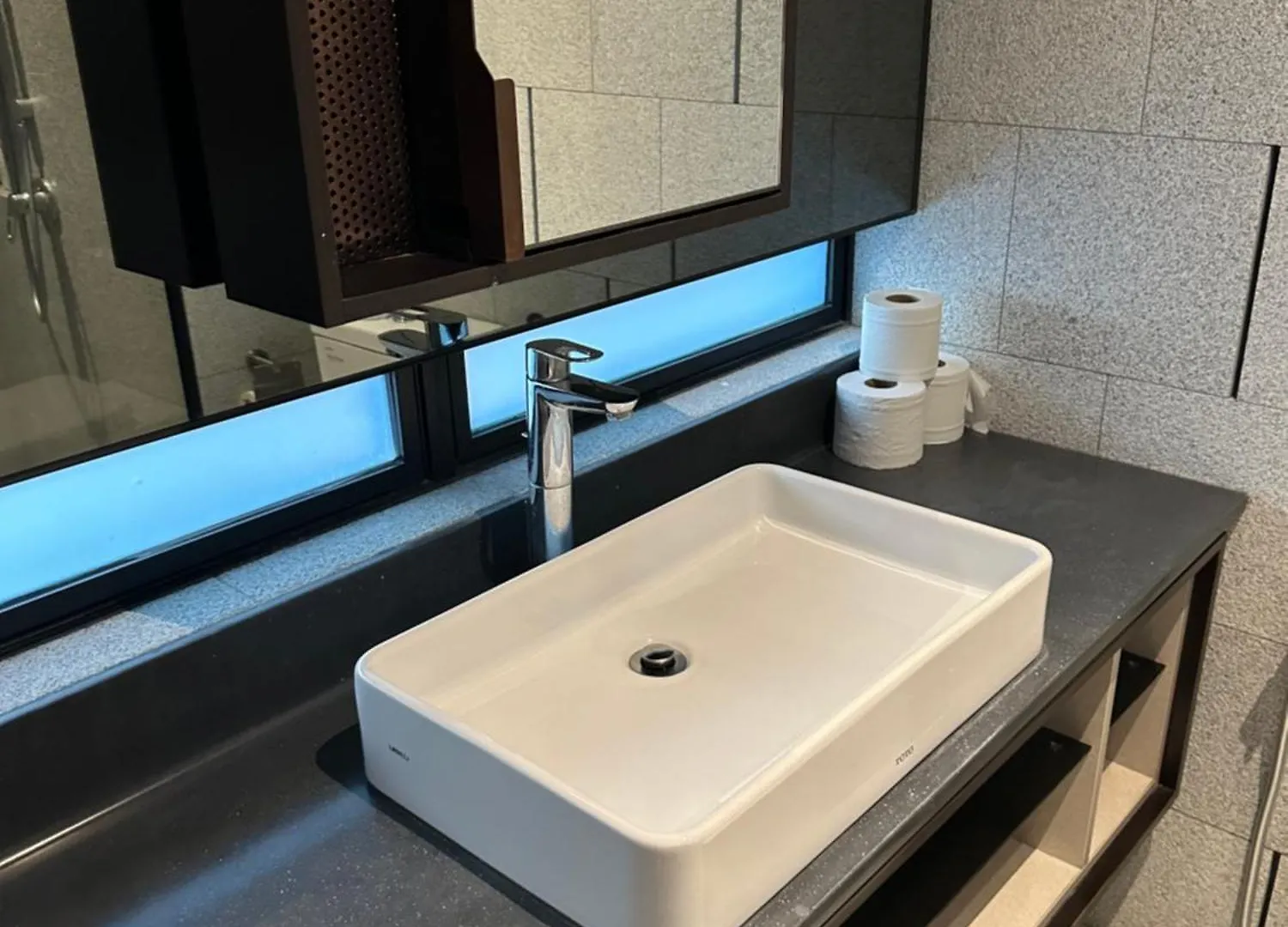 Scarletz Suites Klcc Kuala Lumpur By Okidoki Homes